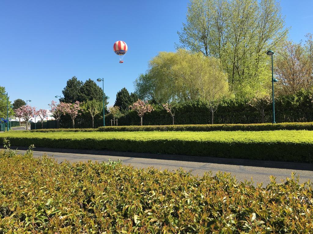 F&B'S Home Disneyland Paris Serris Extérieur photo