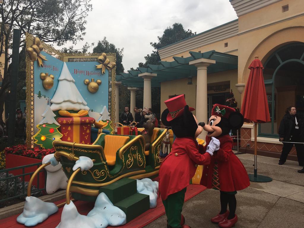 F&B'S Home Disneyland Paris Serris Extérieur photo
