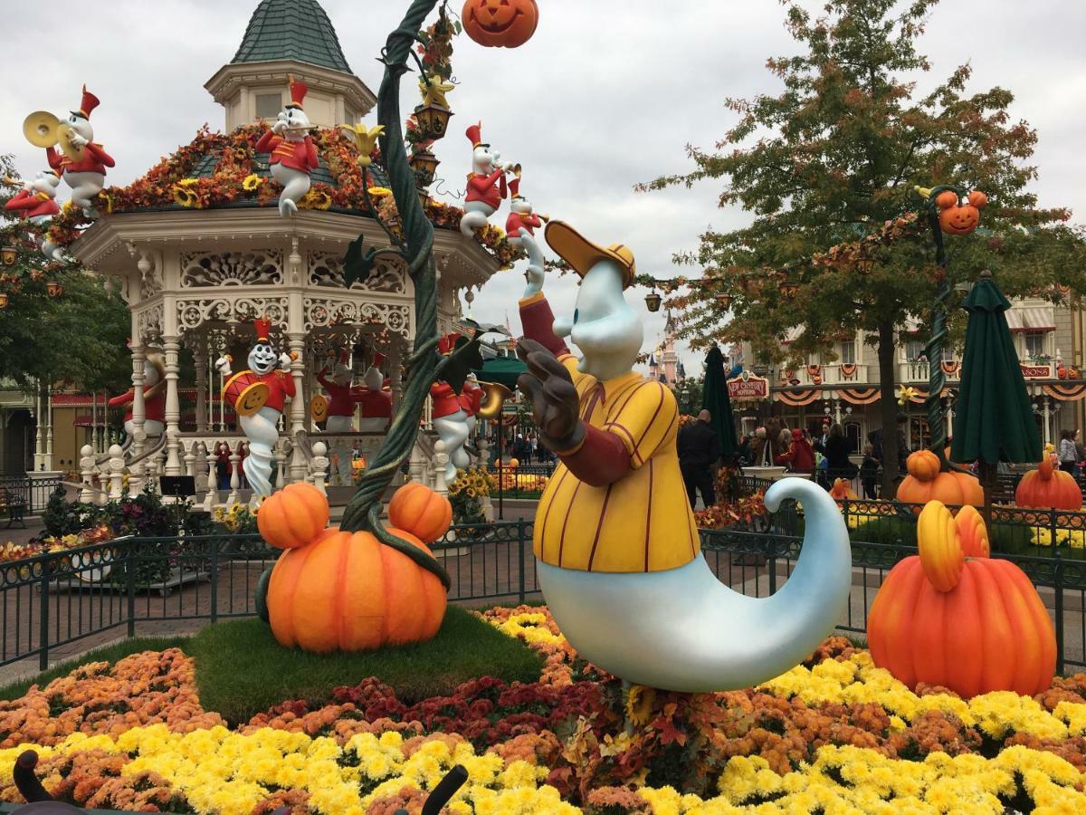 F&B'S Home Disneyland Paris Serris Extérieur photo